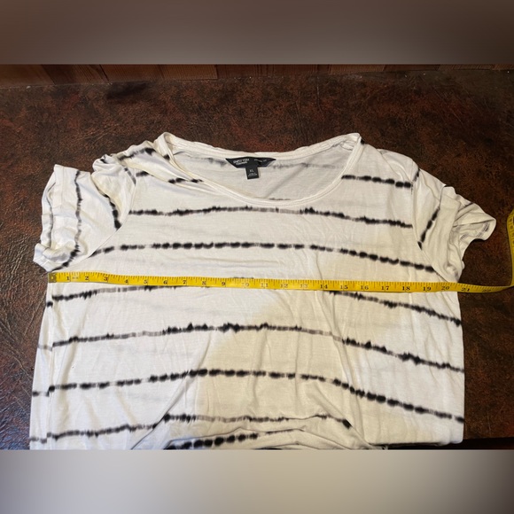 Simply Vera VERAWANG modern tee - Picture 3 of 6